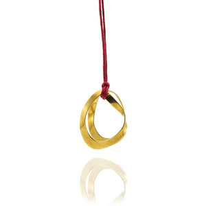 Loop pendant in goldplated silver