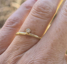 Load image into Gallery viewer, On the side. Raw gold band